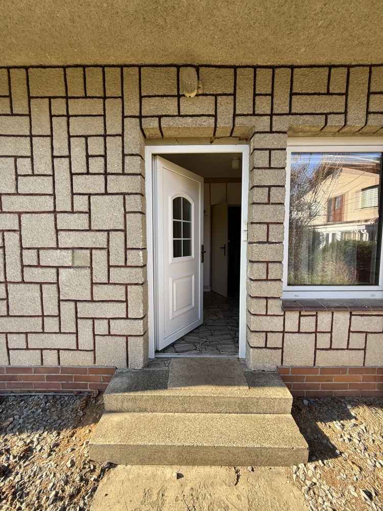 Prodej rodinného domu 209 m², pozemek 840 m²