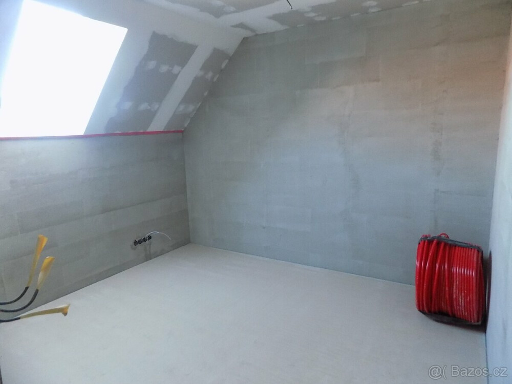 Prodej Domu 4+1 135 m², pozemek 348 m²