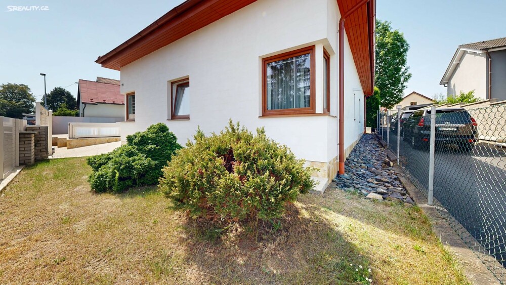 Prodej rodinného domu 197 m², pozemek 621 m²