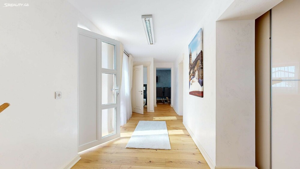 Prodej rodinného domu 197 m², pozemek 621 m²