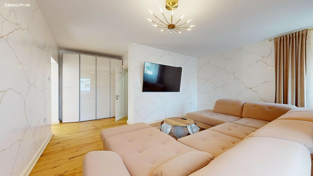 Prodej rodinného domu 197 m², pozemek 621 m²