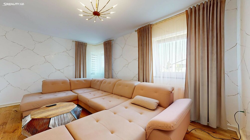 Prodej rodinného domu 197 m², pozemek 621 m²
