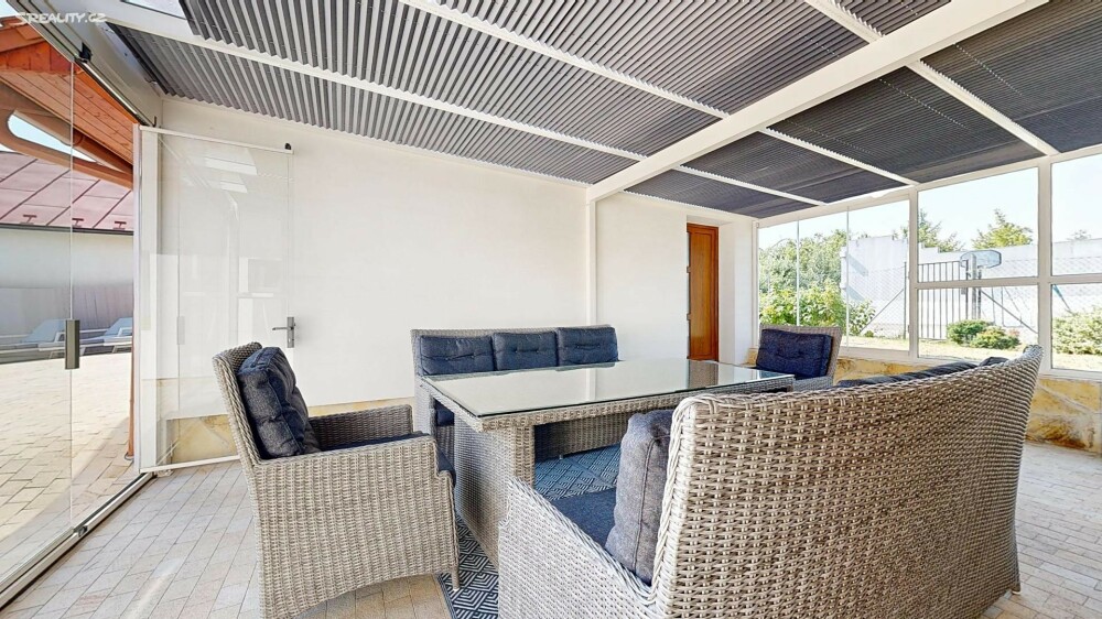 Prodej rodinného domu 197 m², pozemek 621 m²